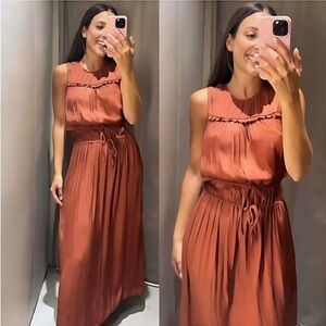 🆕(NWT) ZARA SATIN EFFECT MIDI DRESS WITH BACK RUFFLE. Size XL
